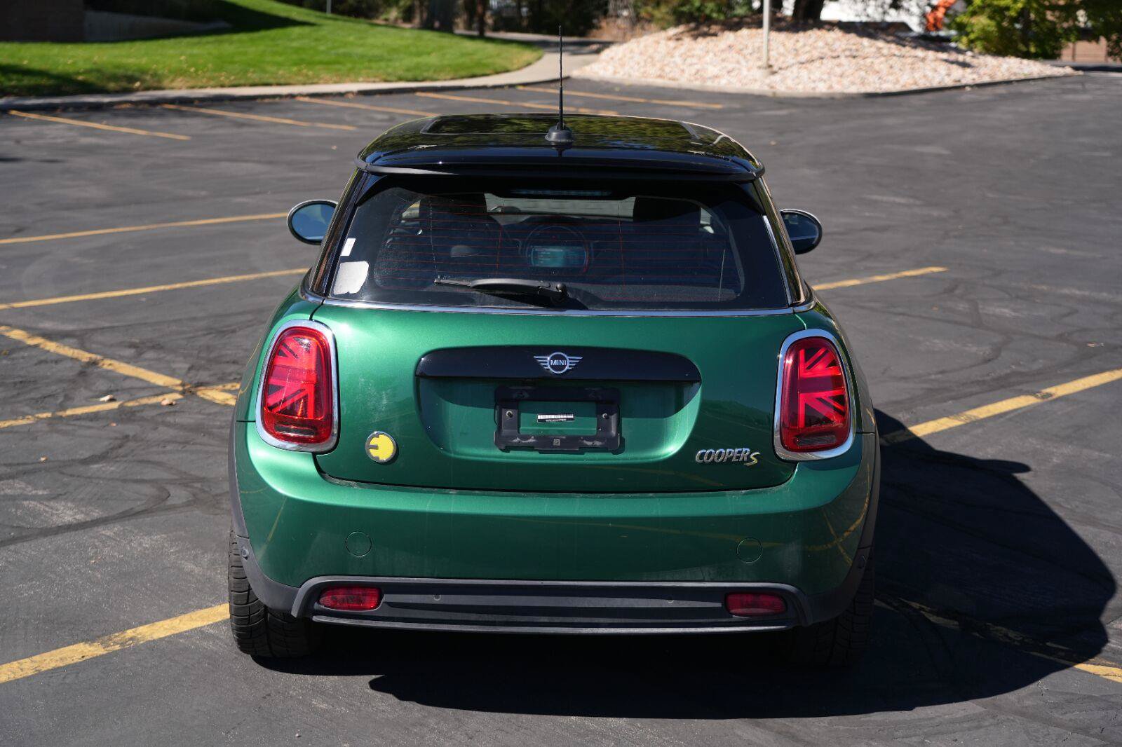 Used 2023 MINI Cooper SE FWD image 4
