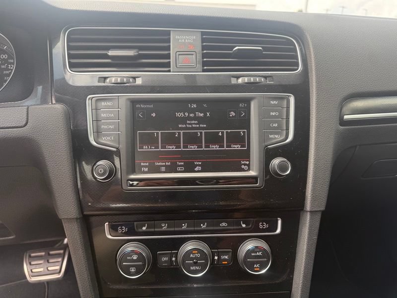 Used 2017 Volkswagen GTI Autobahn FWD image 10