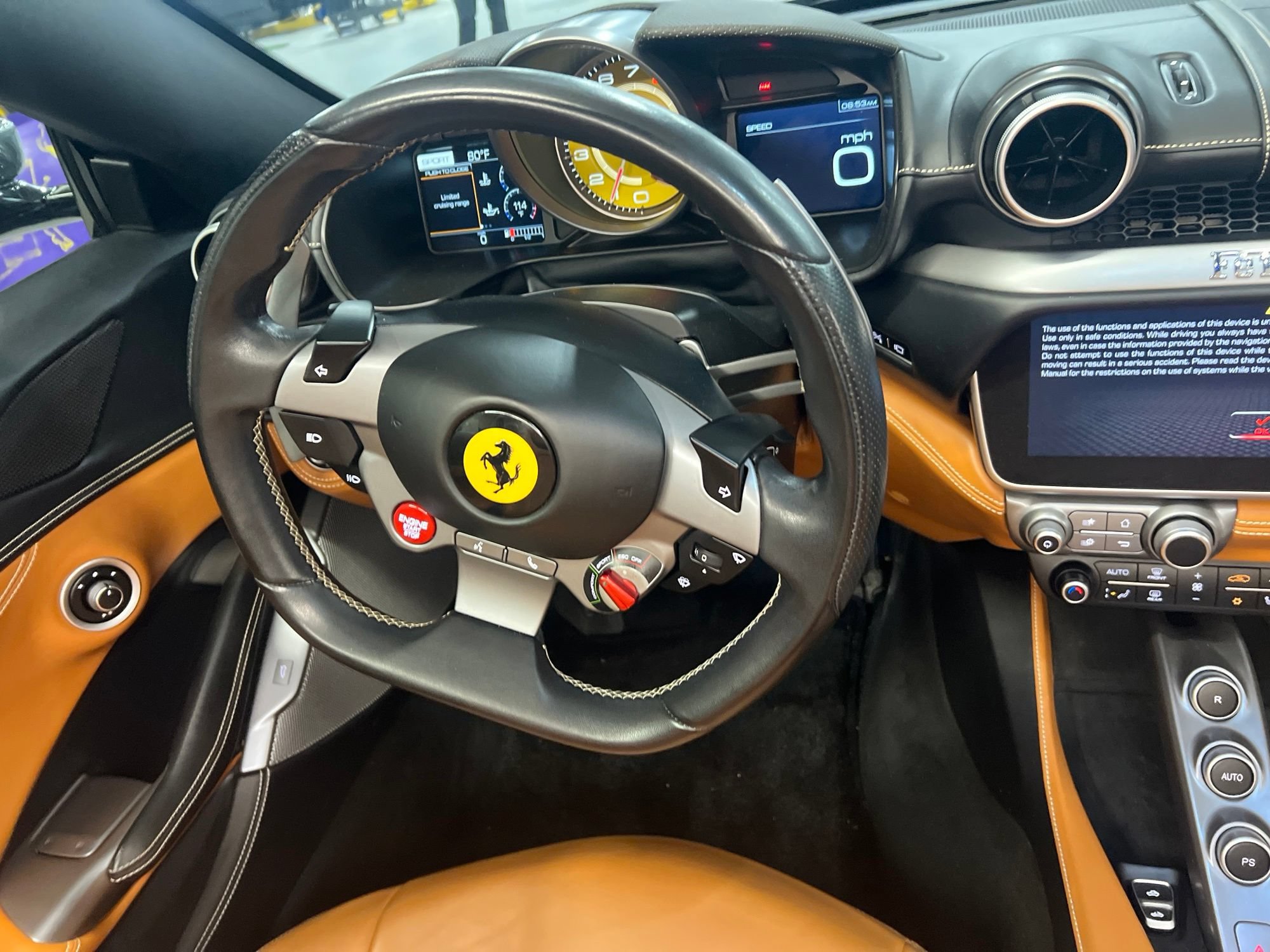 Used 2019 Ferrari Portofino RWD image 9