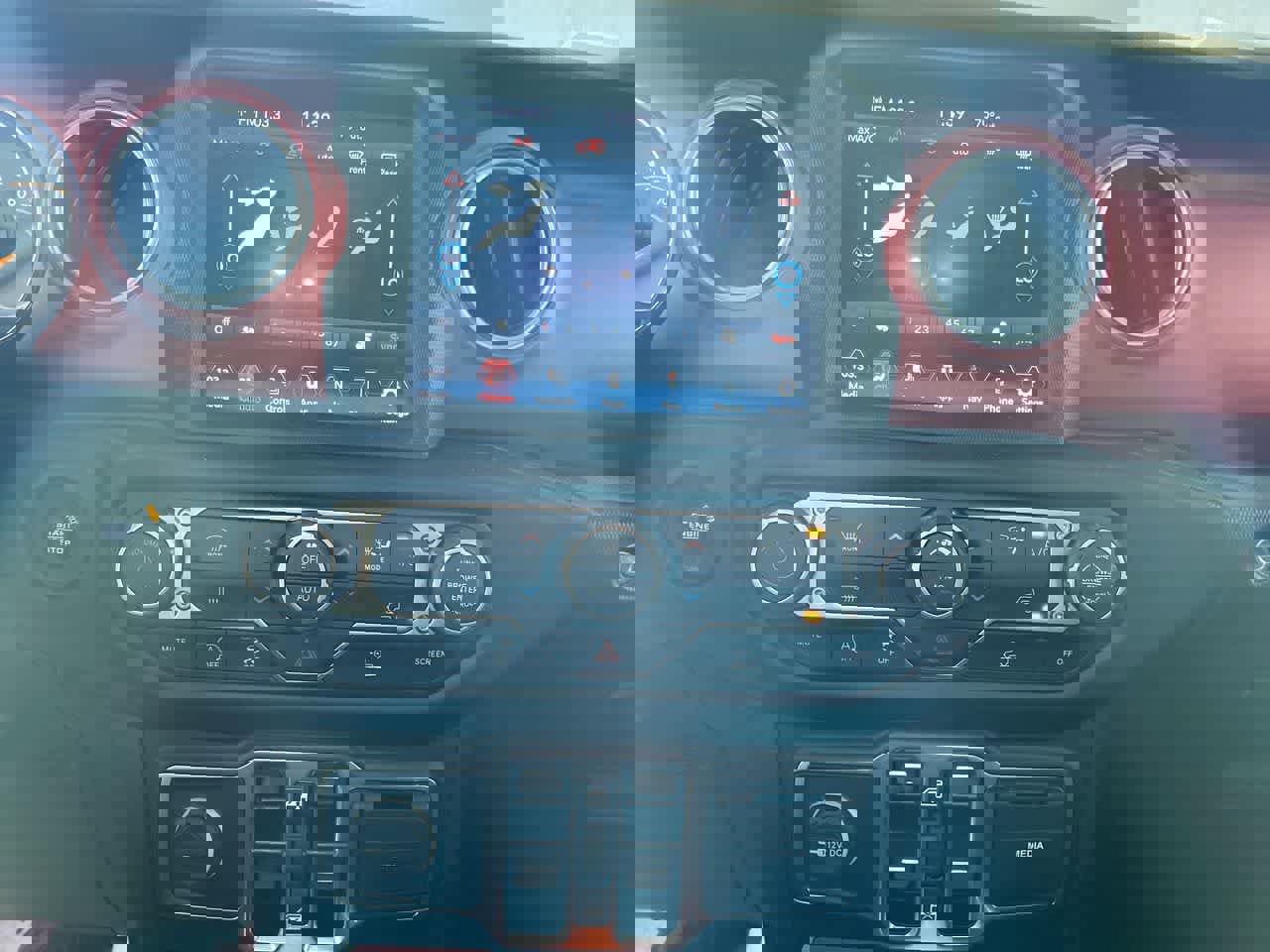 Used 2023 Jeep Wrangler Unlimited Rubicon image 27