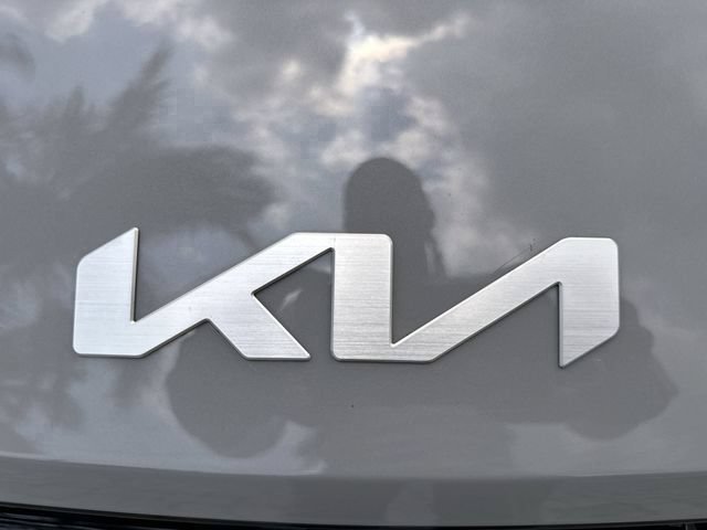 Used 2025 Kia K5 GT FWD image 10
