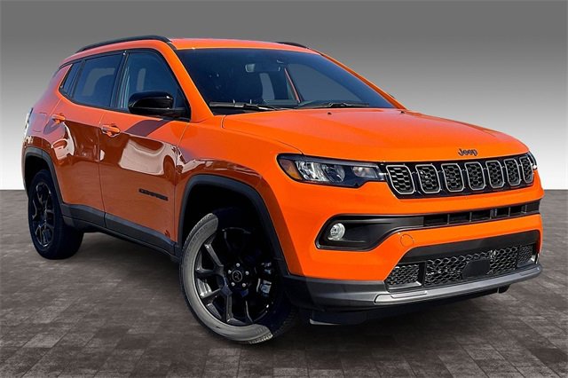 New 2026 Jeep Compass Latitude image 2