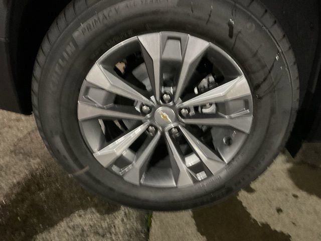 New 2026 Chevrolet Equinox LT image 13