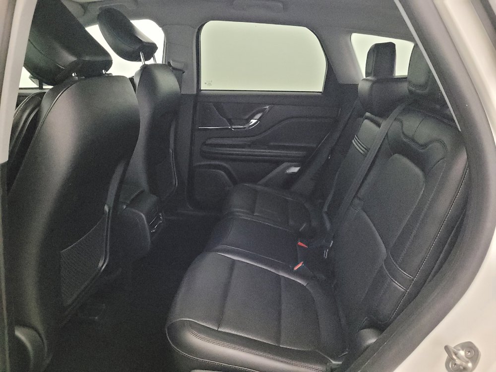Used 2022 Lincoln Corsair AWD w/ Premium Package image 18