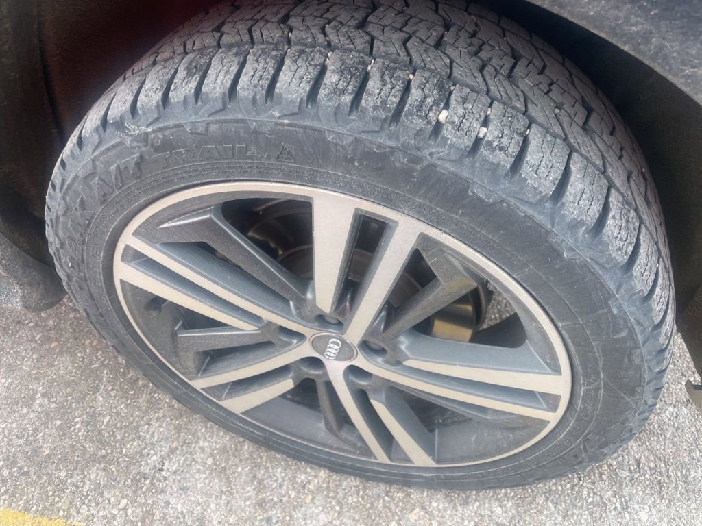 Used 2020 Audi Q5 e Premium Plus w/ Premium Plus Package image 10