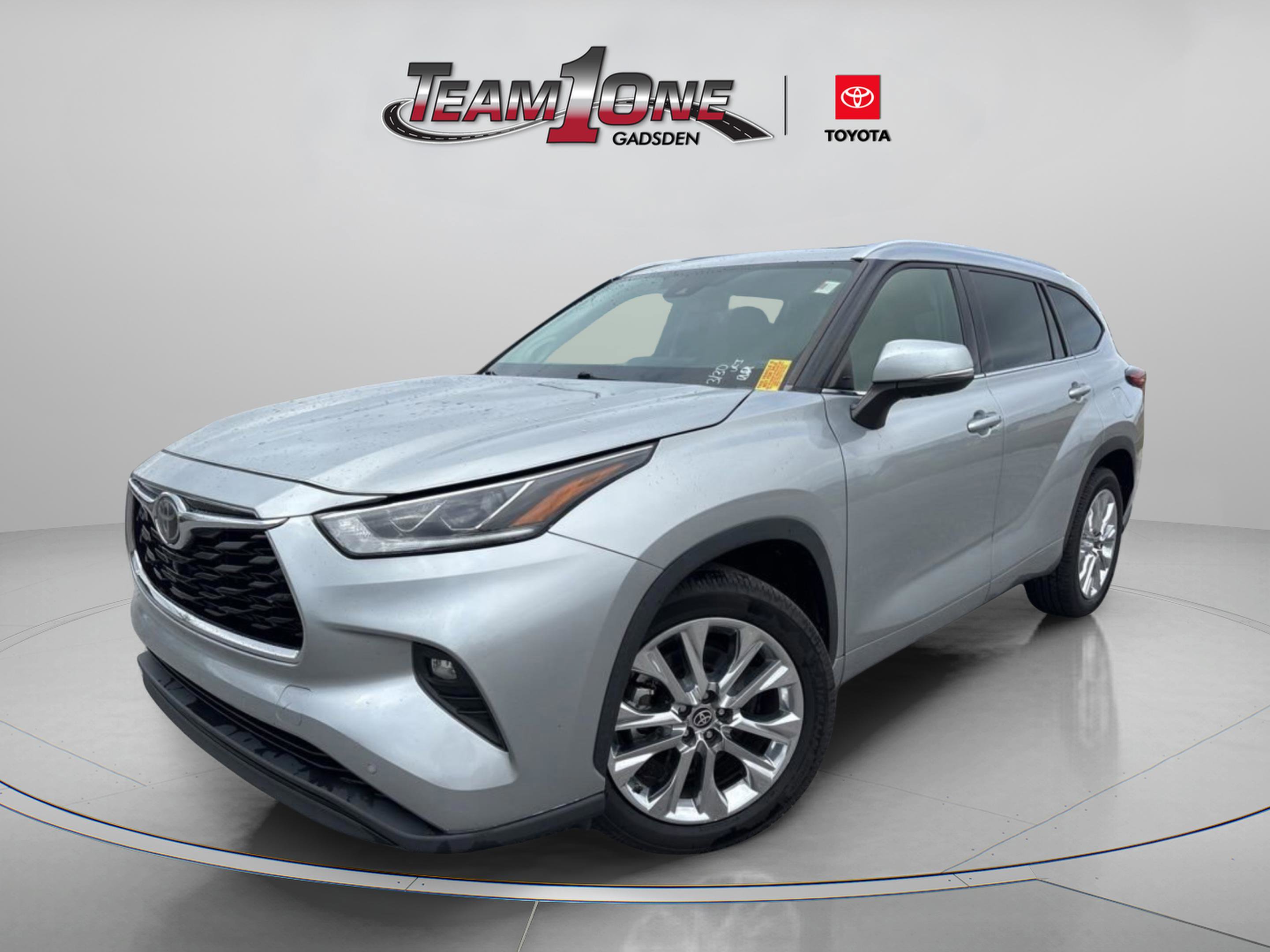 Used 2020 Toyota Highlander Limited image 6