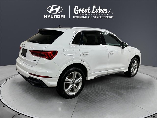 Used 2024 Audi Q3 2.0T Premium w/ Convenience Package image 5