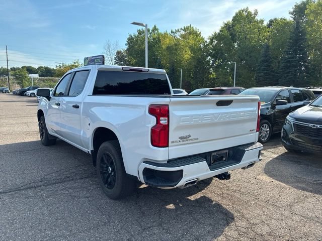 Used 2022 Chevrolet Silverado 1500 RST AWD/4WD image 2