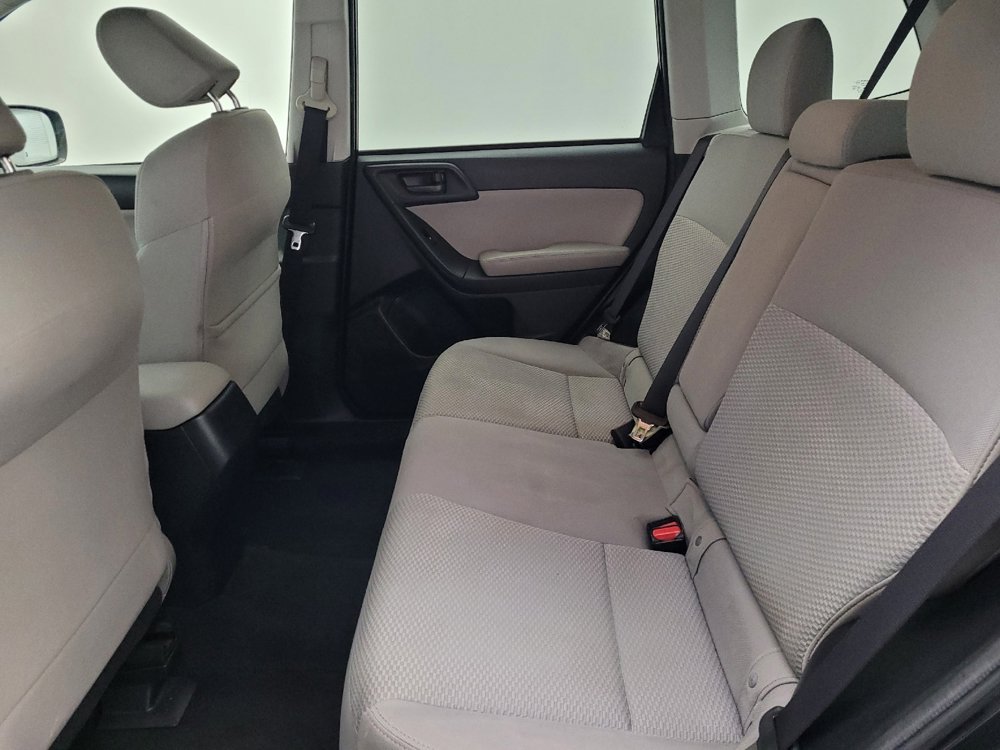 Used 2016 Subaru Forester 2.5i Premium w/ All-Weather Package image 18