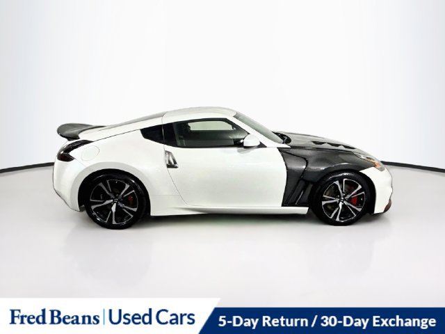 Used 2020 Nissan 370Z Coupe RWD image 15