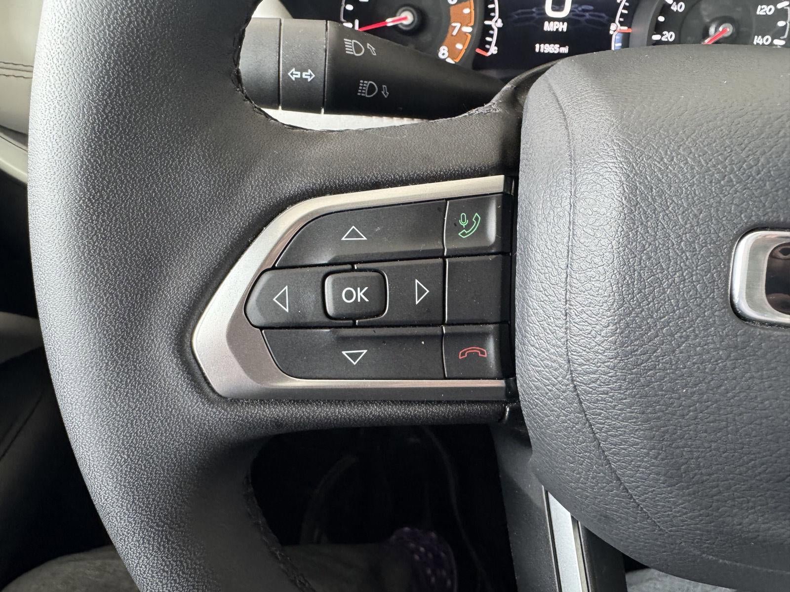 Used 2024 Jeep Compass Limited image 13