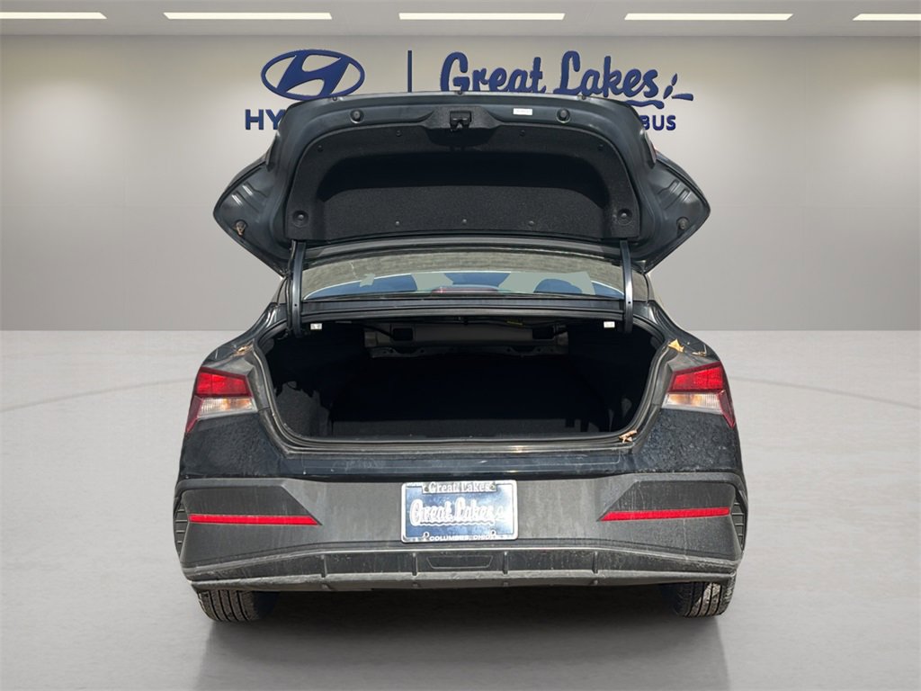 Certified 2024 Hyundai Elantra SEL image 10
