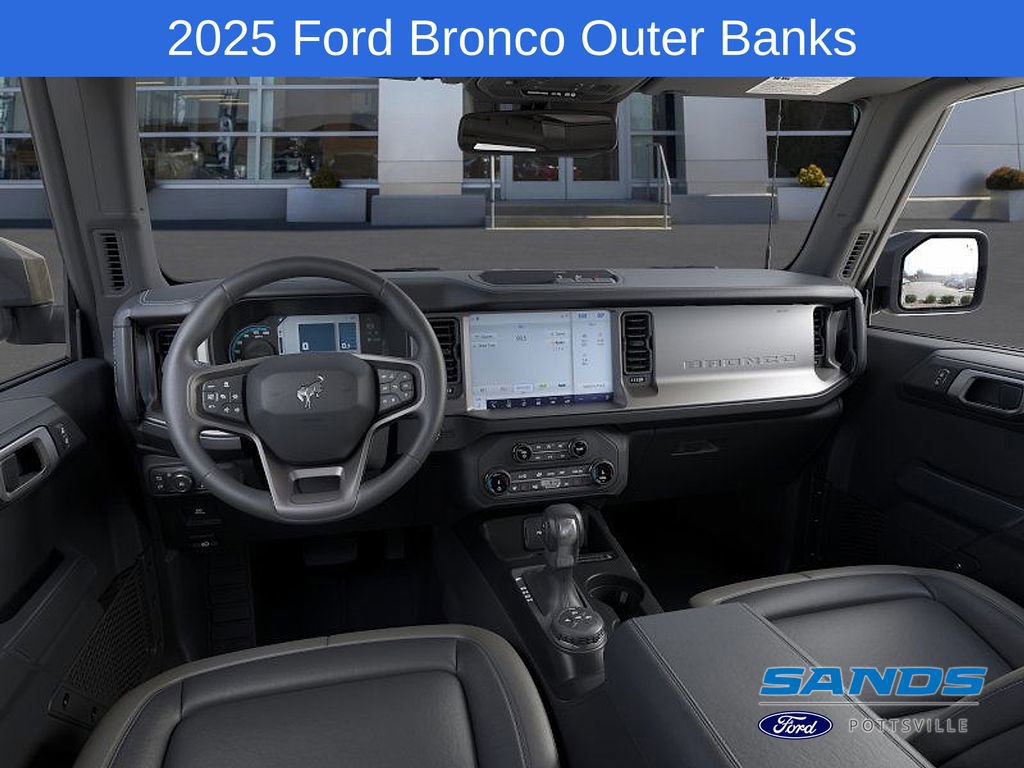 New 2025 Ford Bronco Outer Banks image 9