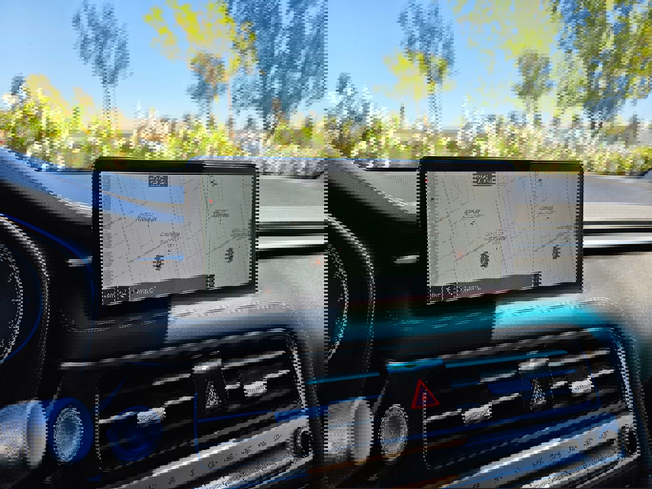 Used 2026 Genesis G70 2.5T image 31