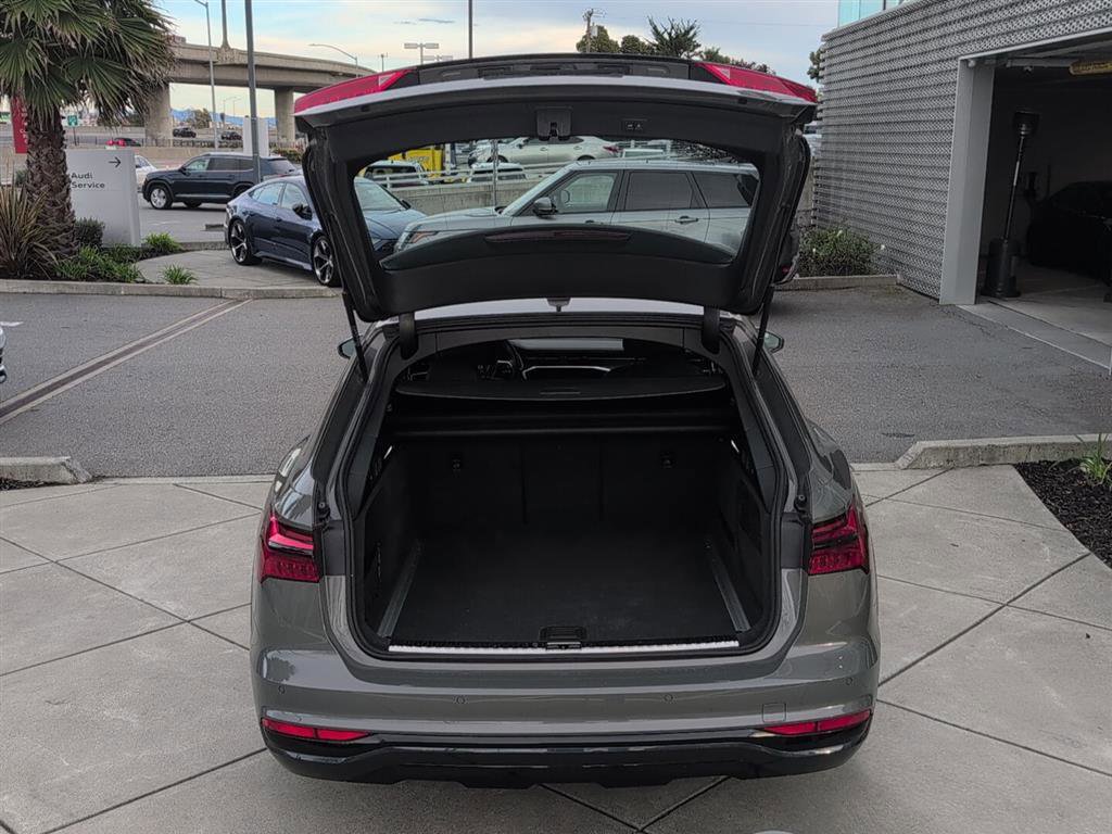 Used 2023 Audi A6 3.0T allroad Premium Plus w/ Executive Package image 18