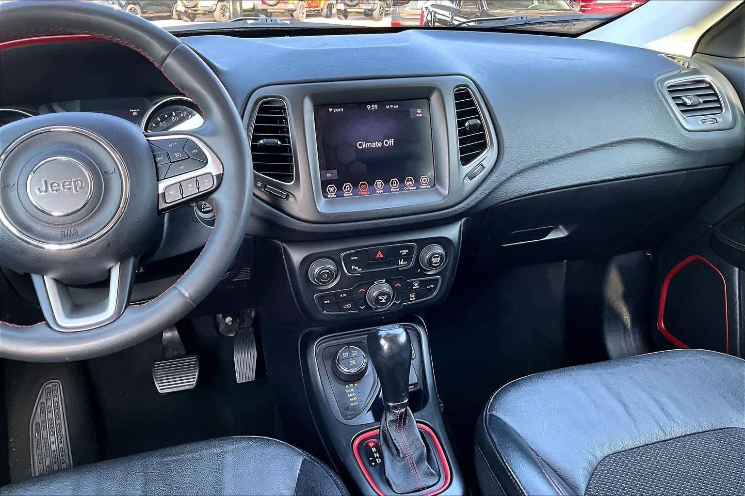 Used 2021 Jeep Compass Trailhawk image 6