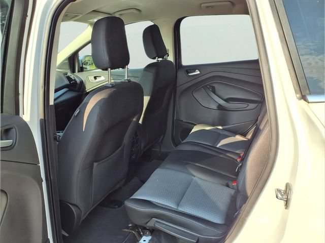 Used 2019 Ford Escape SE FWD image 19