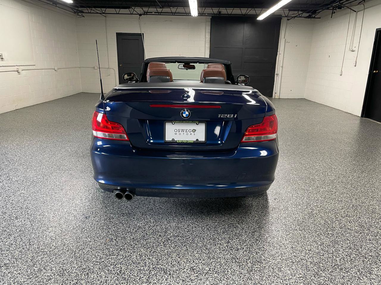 Used 2013 BMW 128i Convertible RWD image 11