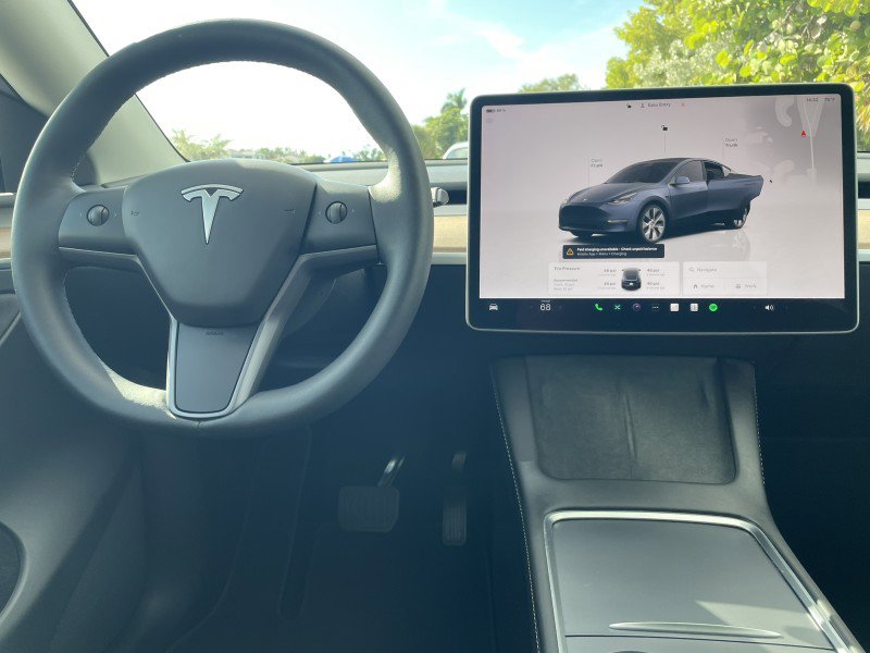 Used 2024 Tesla Model Y Long Range image 14