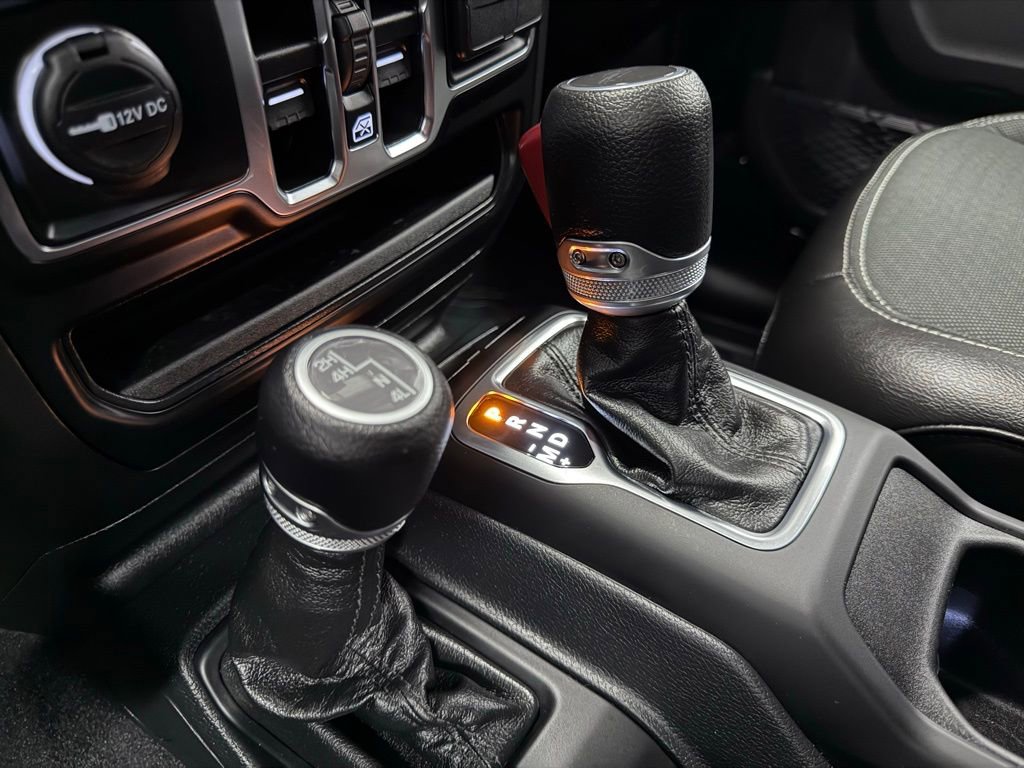 Used 2023 Jeep Gladiator Sport S image 29