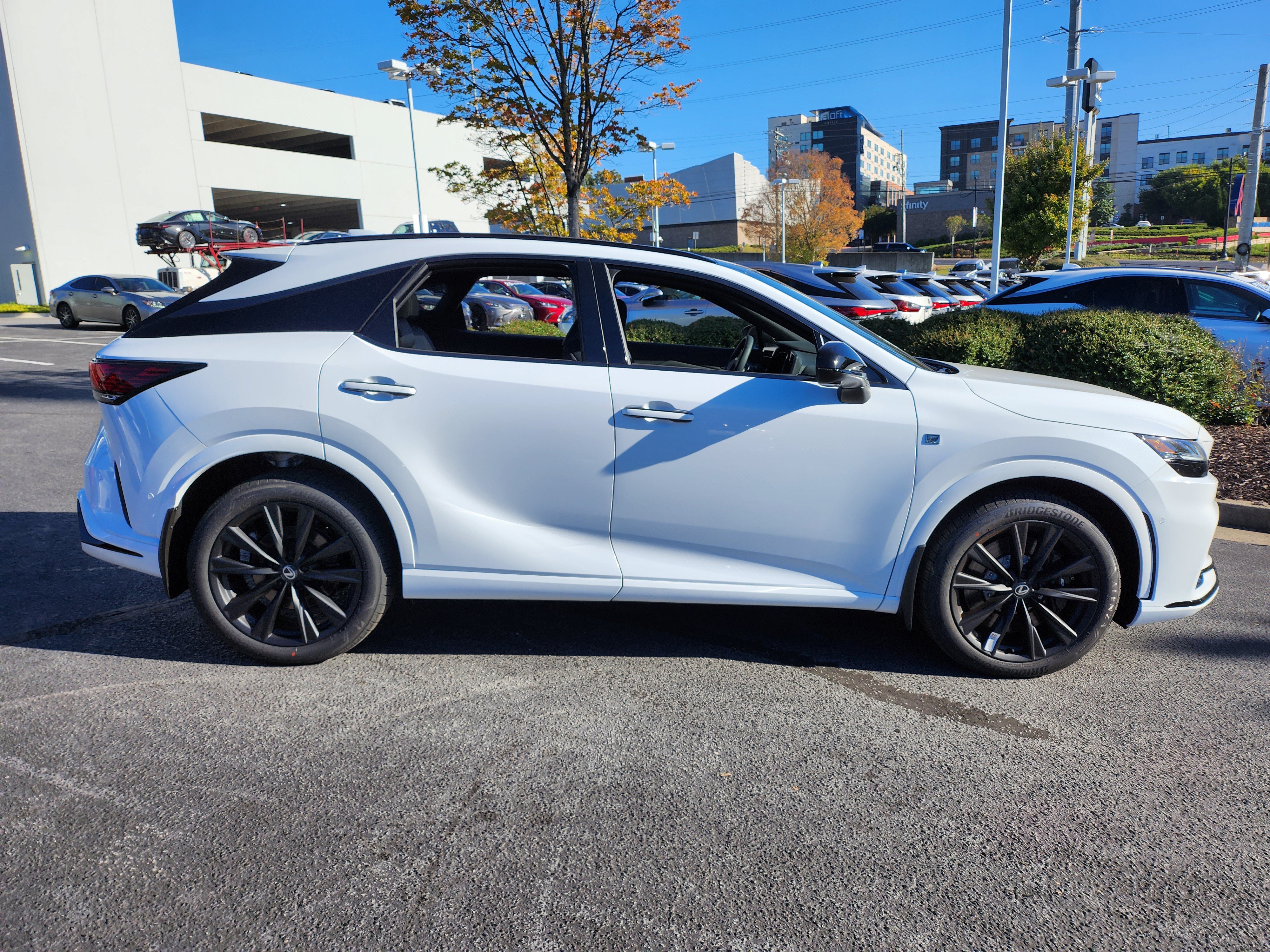 New 2026 Lexus RX 500h F Sport w/ Convenience Package AWD/4WD image 6