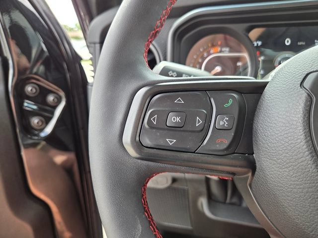 Used 2024 Jeep Wrangler Unlimited Rubicon w/ Technology Group AWD/4WD image 24