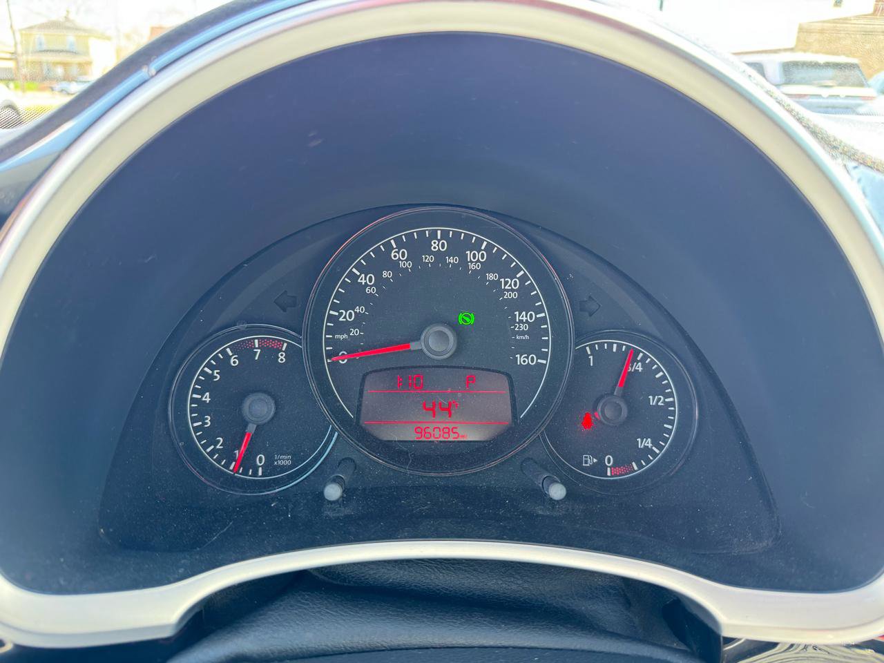 Used 2012 Volkswagen Beetle 2.5 image 16