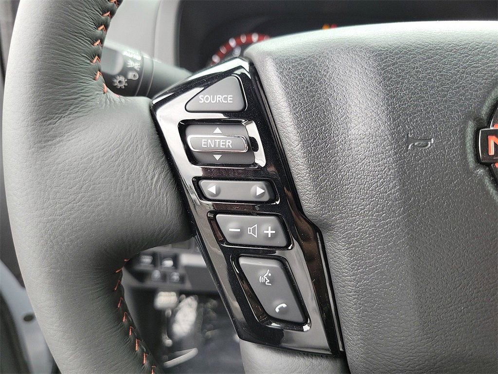 New 2025 Nissan Frontier PRO-4X w/ Pro Premium Package image 5