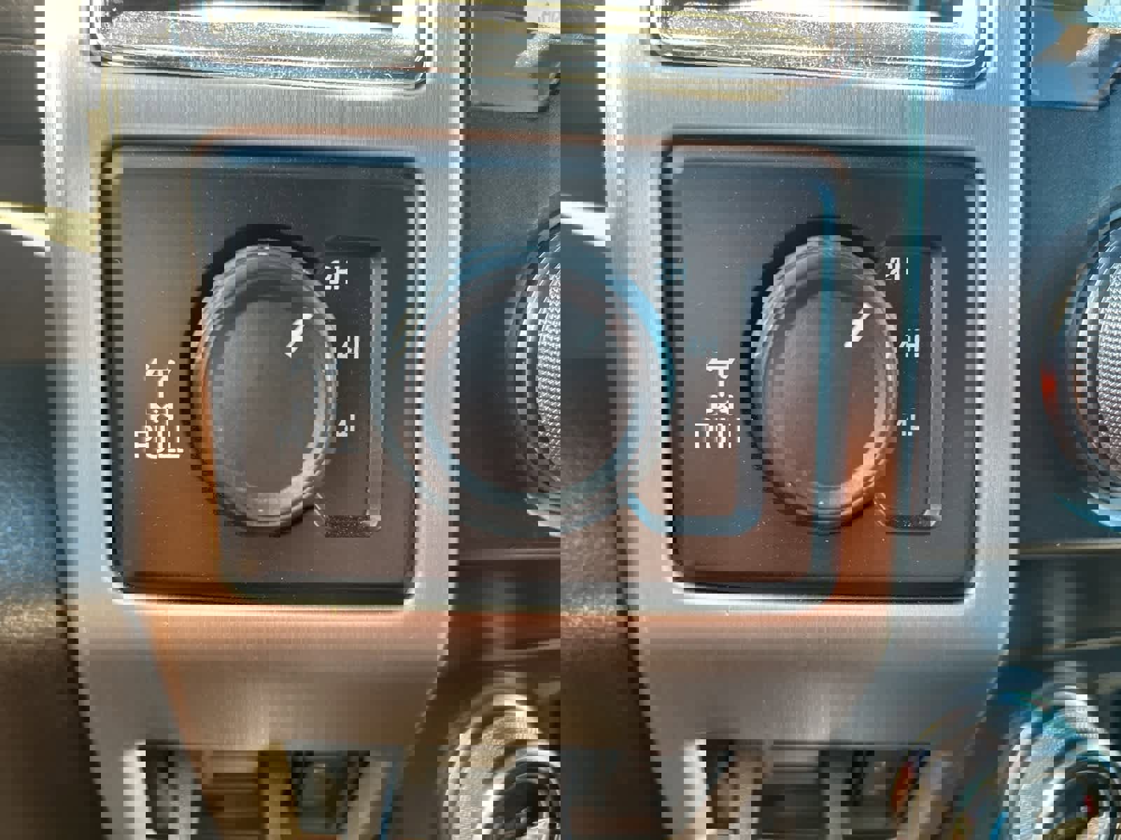 Used 2019 Ford F350 Platinum w/ Platinum Ultimate Package image 53