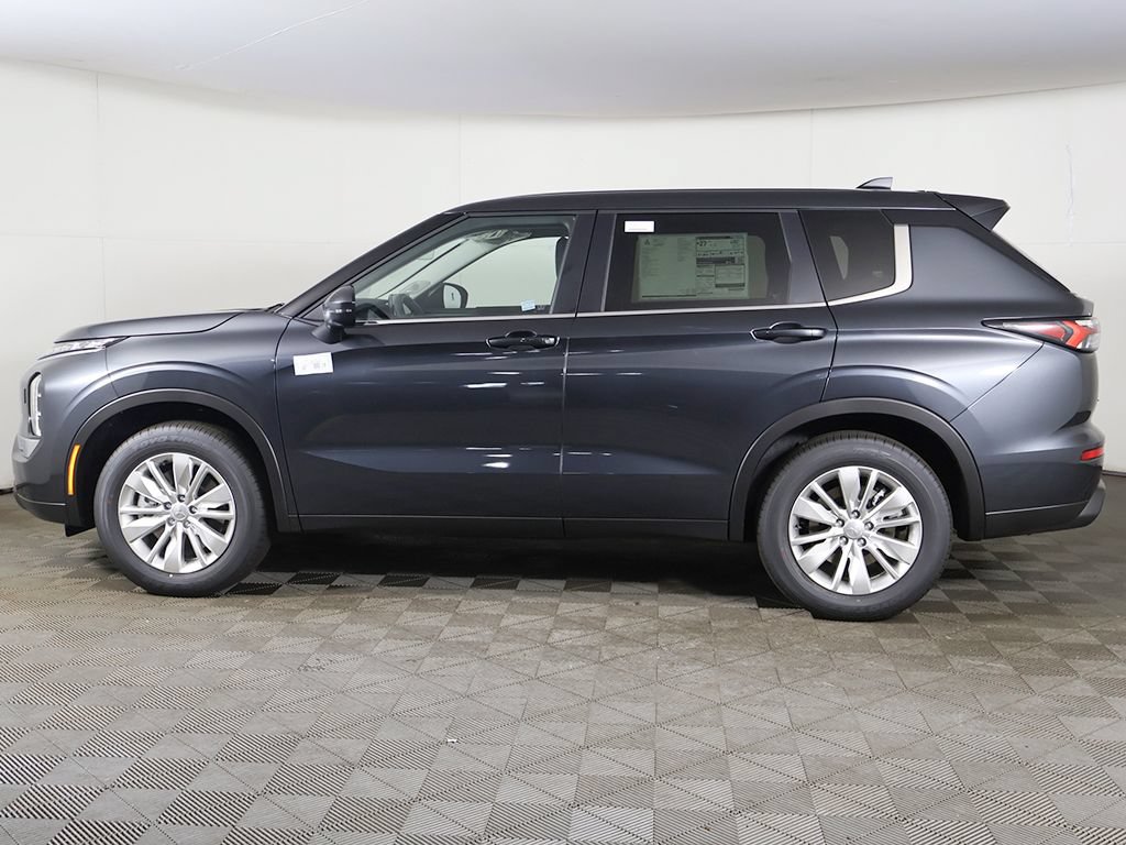 New 2026 Mitsubishi Outlander ES AWD/4WD image 17