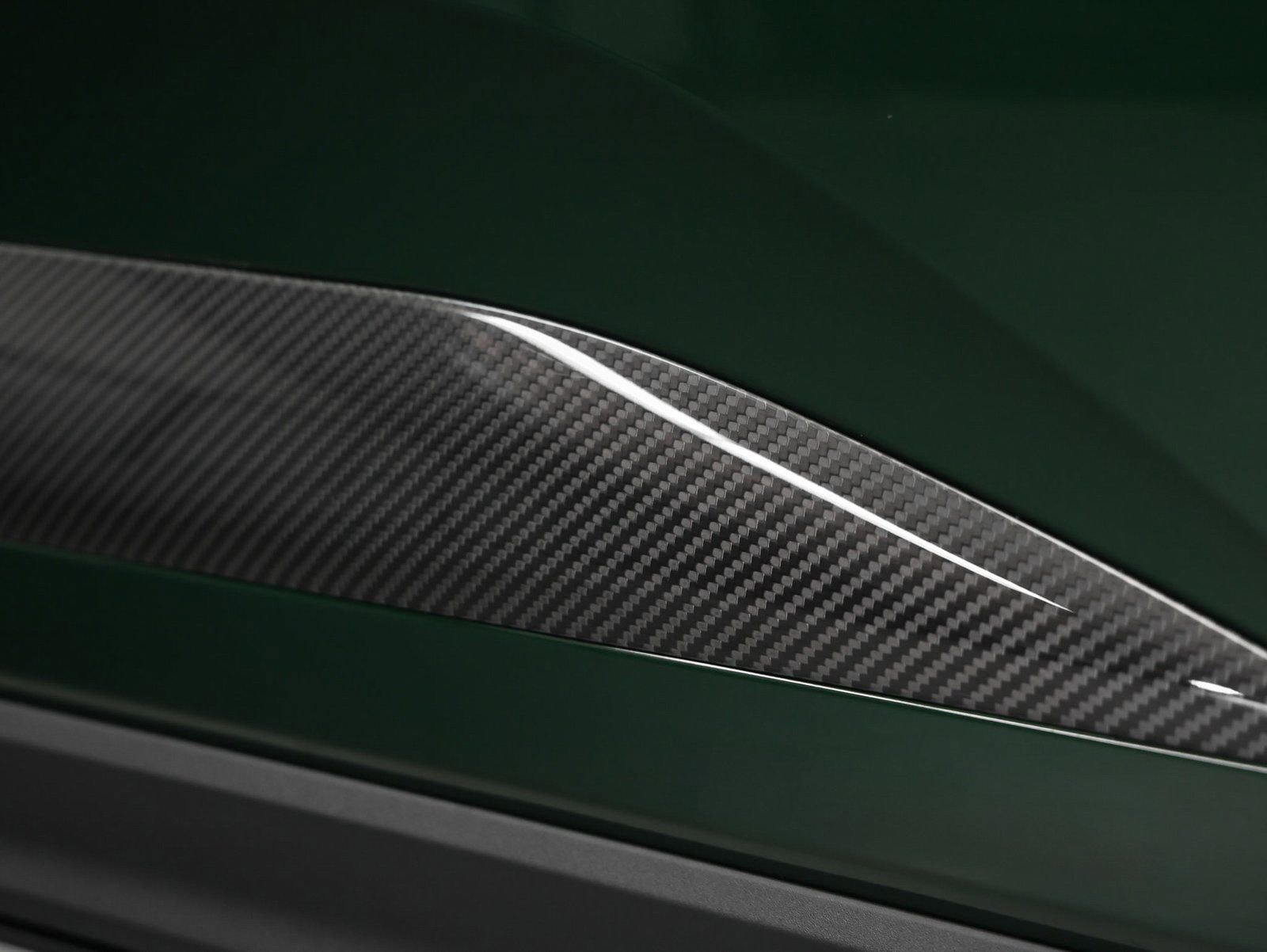 New 2025 Porsche Macan 4 Electric image 17