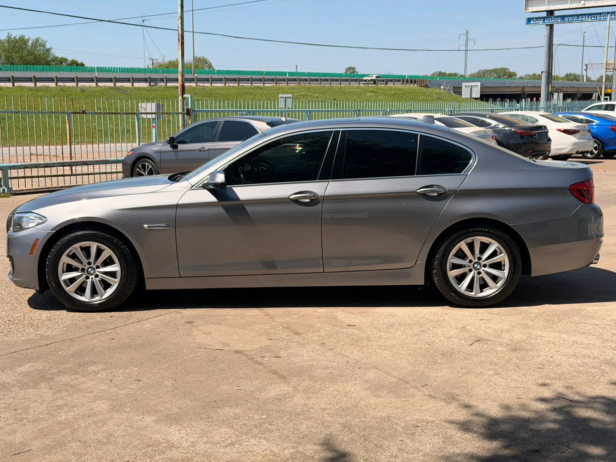 Used 2015 BMW 528i Sedan image 6