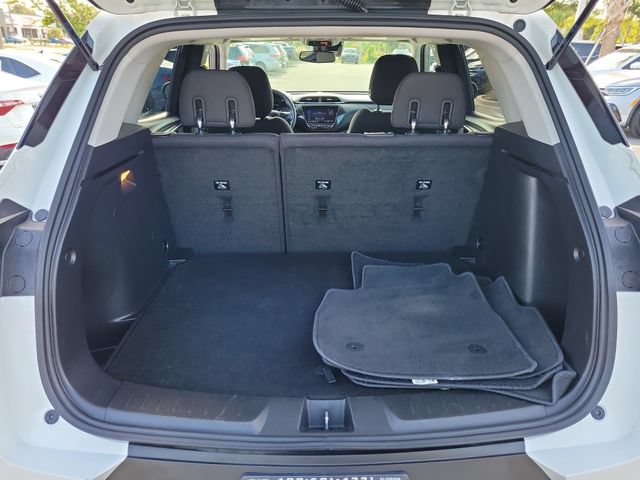 Used 2022 Chevrolet TrailBlazer LT w/ Convenience Package AWD/4WD image 8