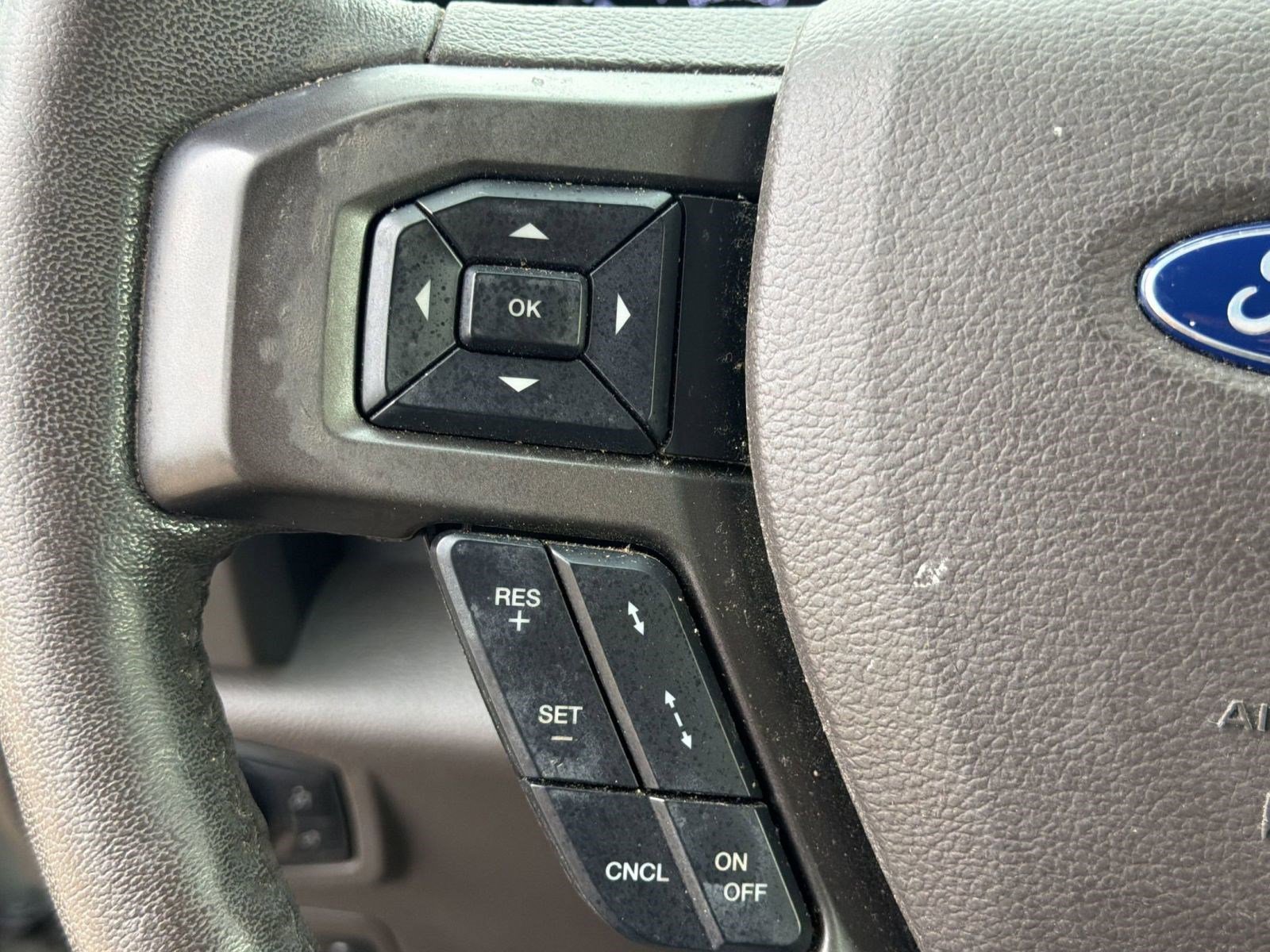 Used 2019 Ford Expedition XLT w/ Equipment Group 202A RWD image 16