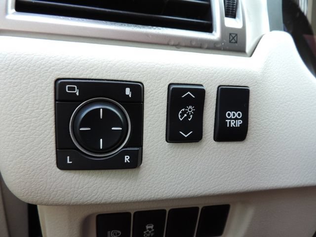 Used 2015 Lexus GX 460 w/ Premium Package AWD/4WD image 29