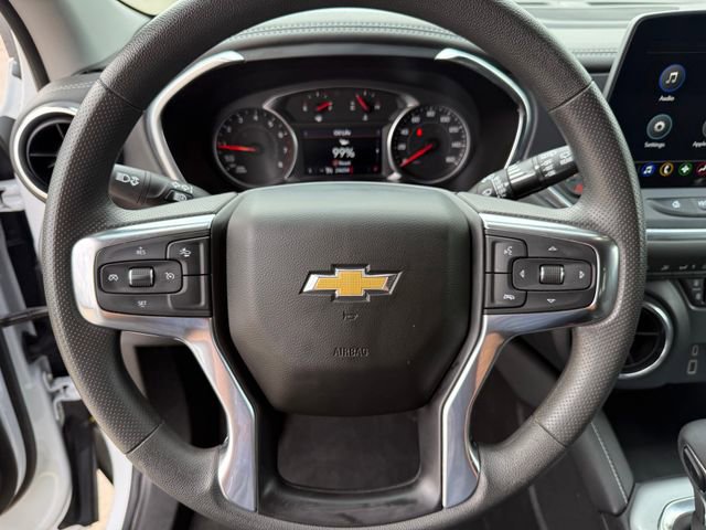 Used 2025 Chevrolet Blazer LT AWD/4WD image 15