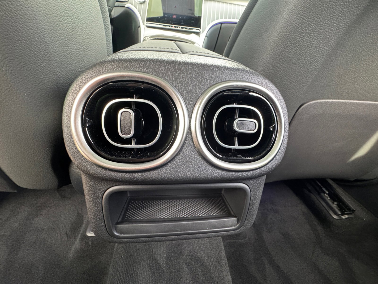Certified 2026 Mercedes-Benz GLC 300 4MATIC image 33