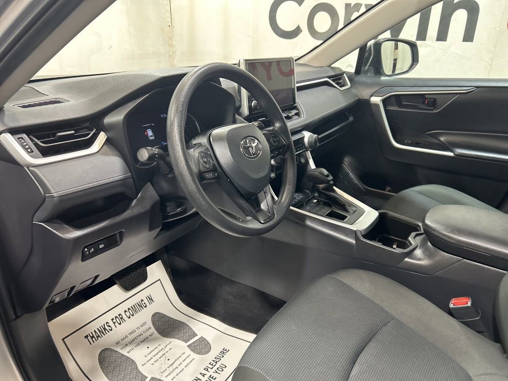 Used 2024 Toyota RAV4 LE image 22