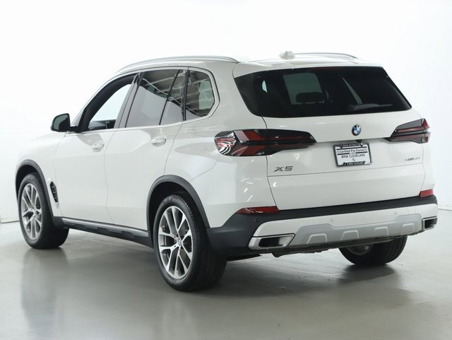 Used 2026 BMW X5 xDrive40i w/ Climate Comfort Package image 41