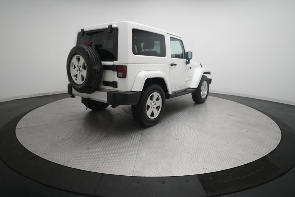 Used 2012 Jeep Wrangler Sahara w/ Connectivity Group AWD/4WD image 32