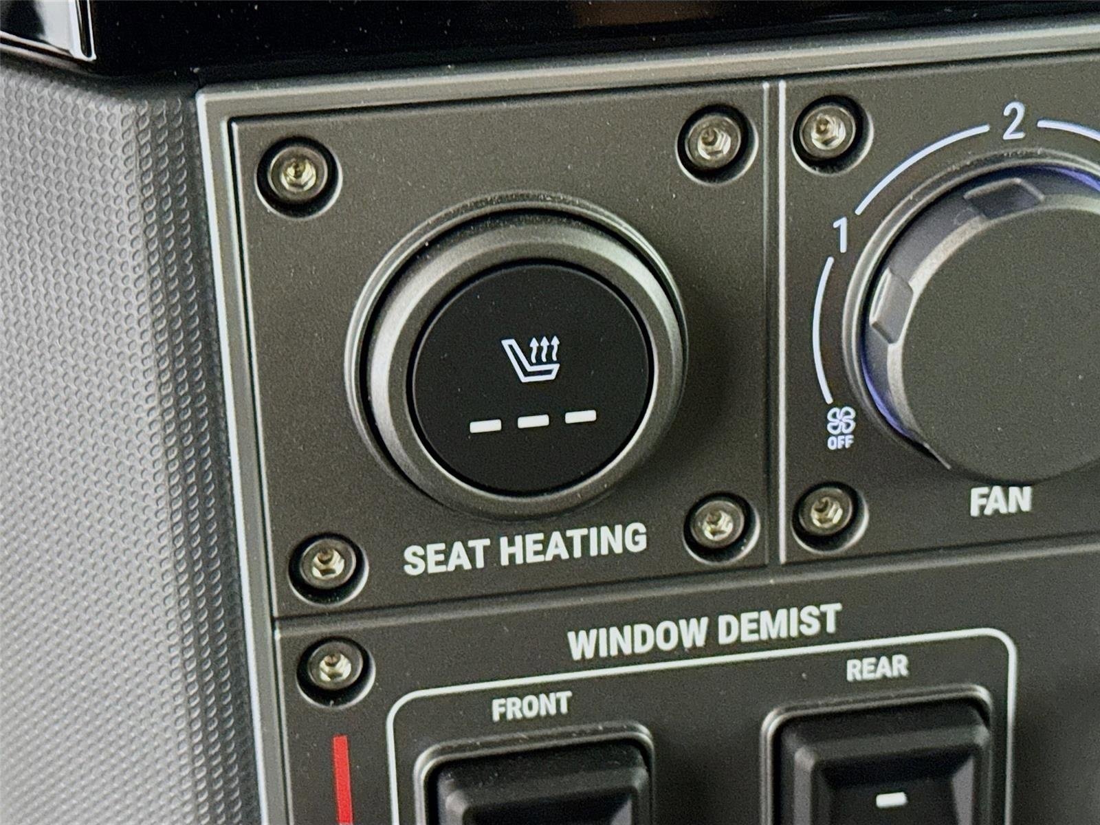 Used 2025 INEOS Grenadier AWD/4WD image 19