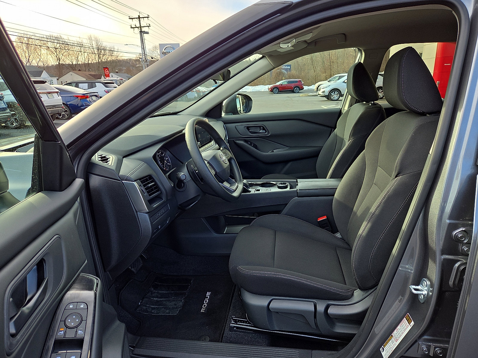 New 2026 Nissan Rogue S image 5