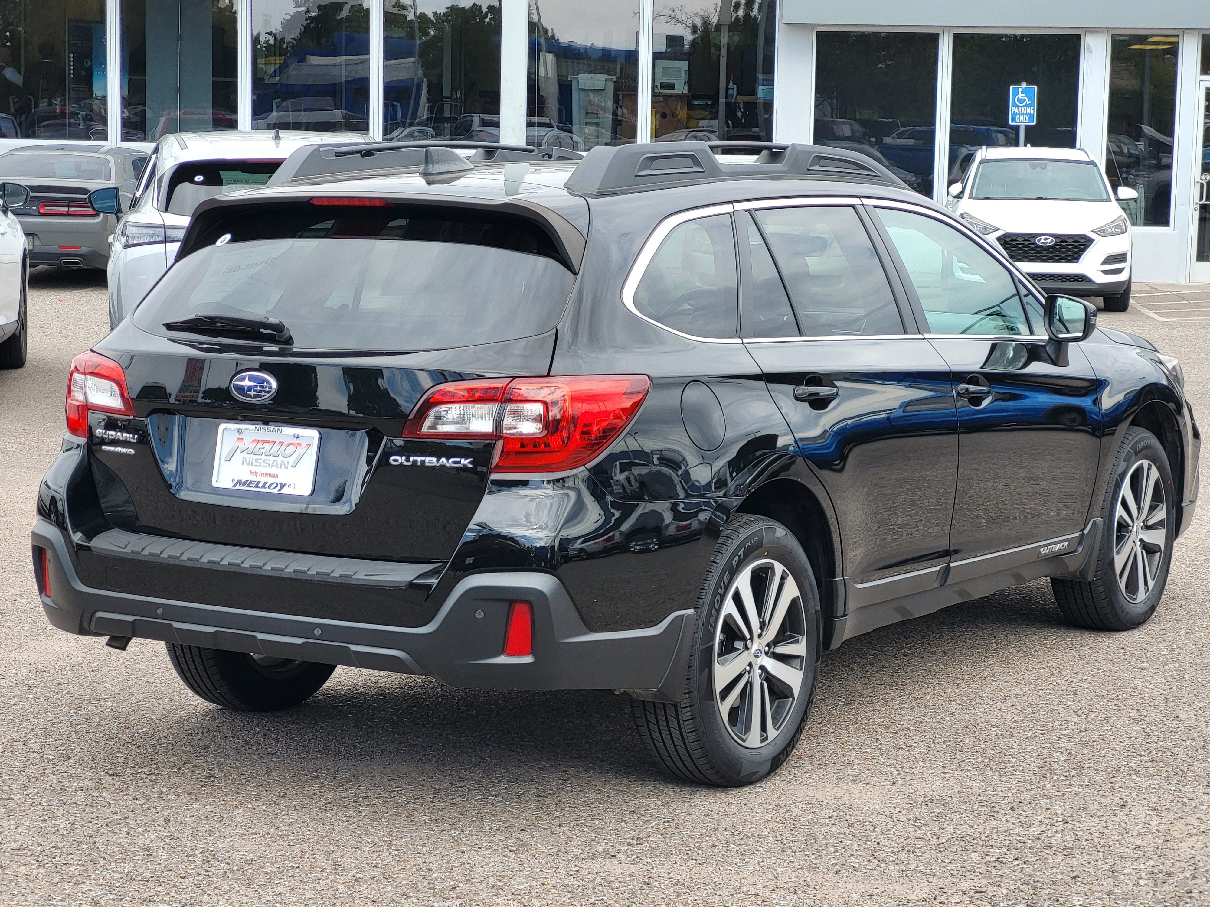 Used 2018 Subaru Outback 2.5i Limited AWD/4WD image 6