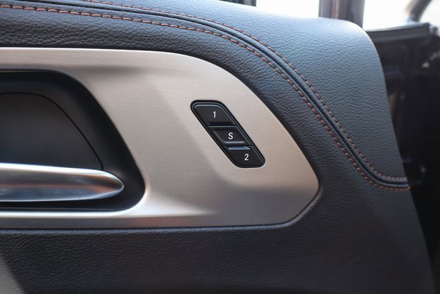 New 2026 Chrysler Pacifica Pinnacle w/ Trailer Tow Group image 10