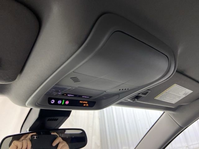 Used 2022 Chevrolet Equinox LS w/ LS Convenience Package image 32