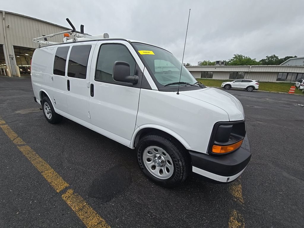 Used 2014 Chevrolet Express 1500 RWD image 6