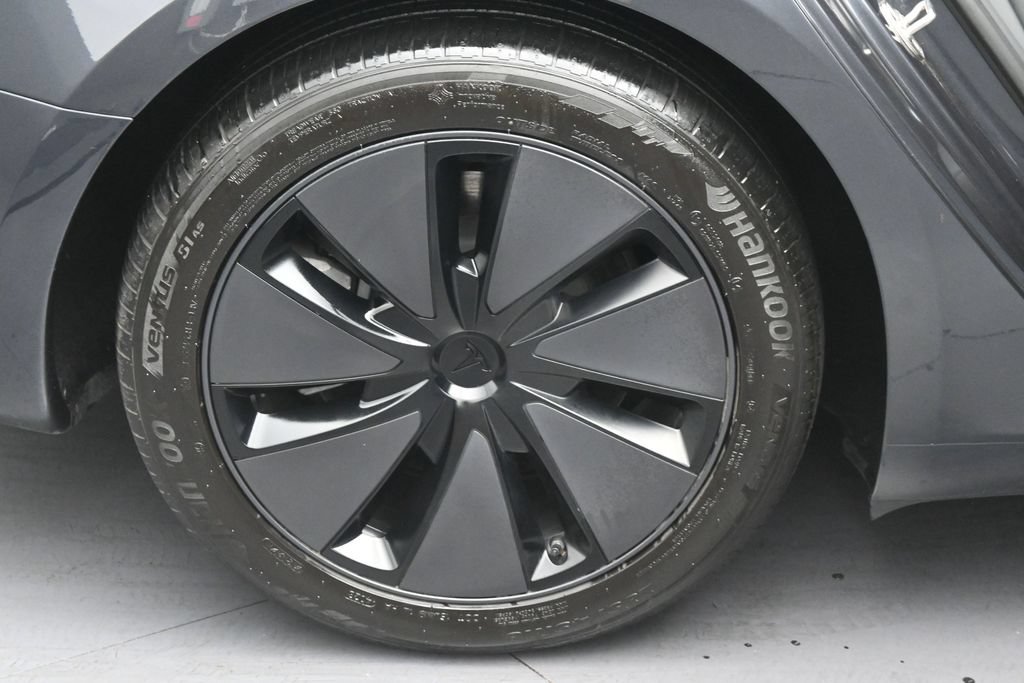 Used 2024 Tesla Model 3 Long Range RWD image 31
