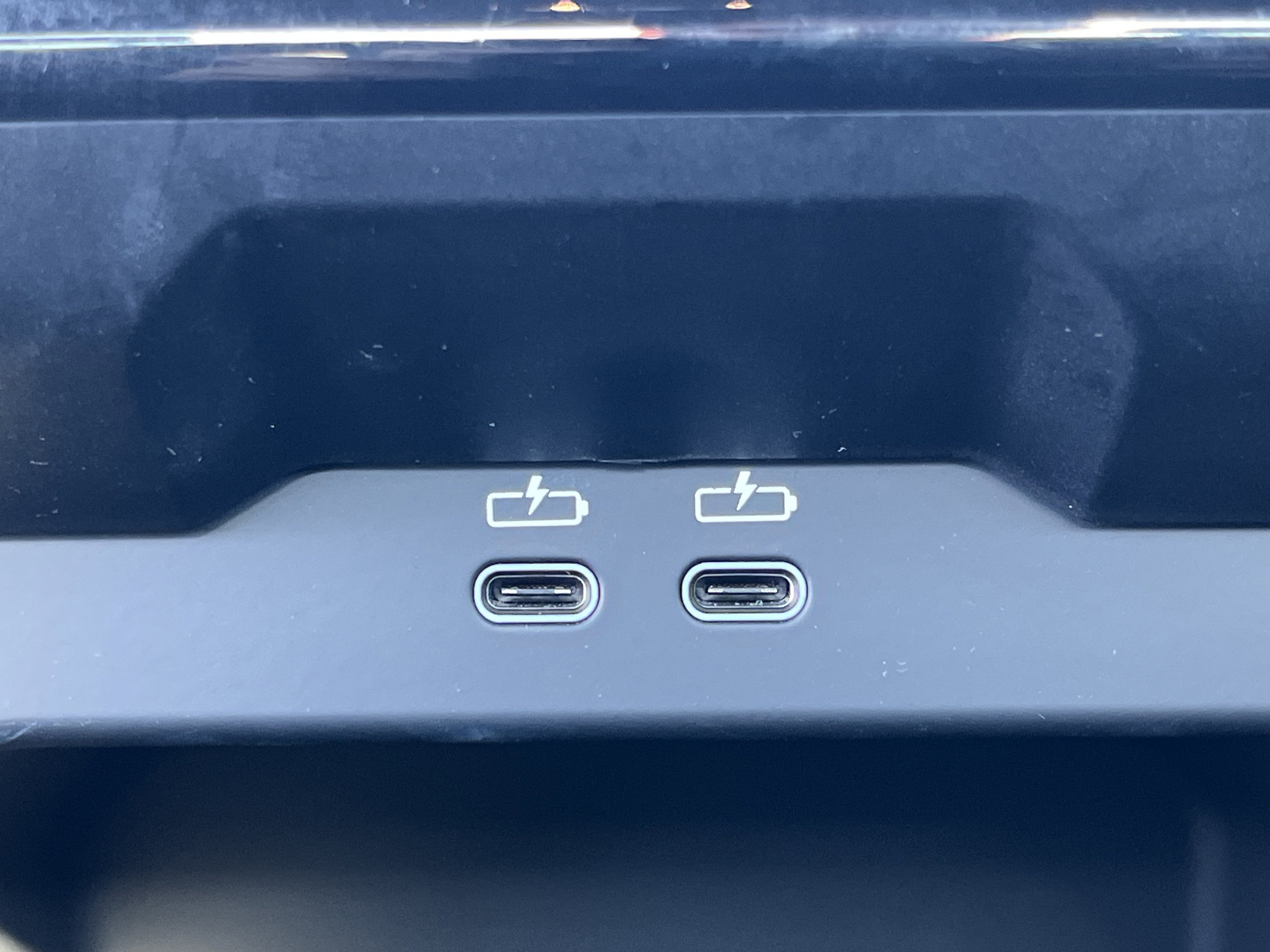 Used 2024 BMW i5 eDrive40i image 22