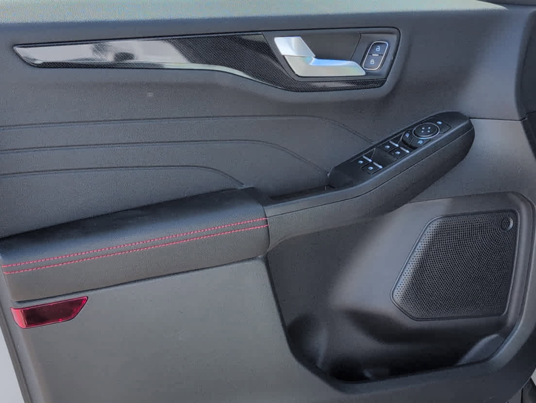 New 2026 Ford Escape ST-Line w/ Tech Pack #1 image 10