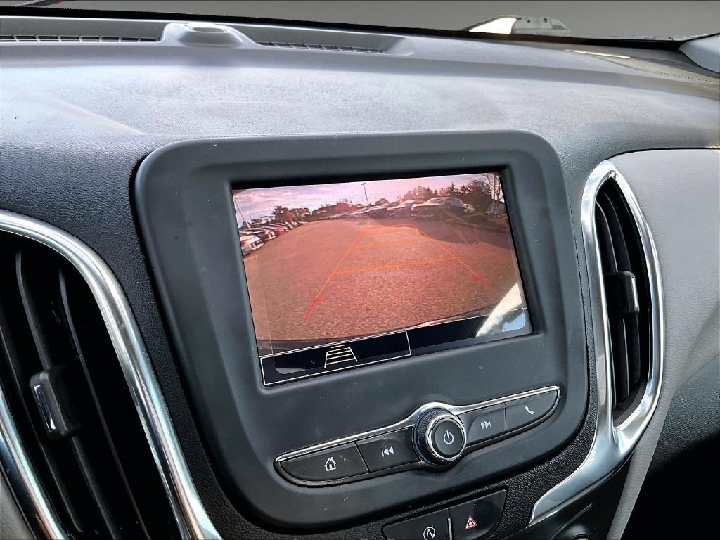 Used 2024 Chevrolet Equinox LS AWD/4WD image 19